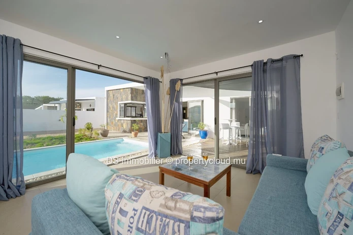 Contemporary Villa For Sale – Grand Baie- North