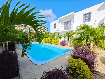 4 Bedroom Apartment