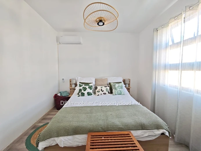 4 bedroom duplex for rent - Pointe aux Canonniers - North