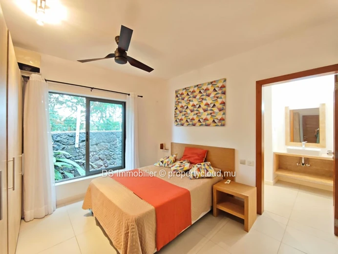 Access To The Sea –Villa For Rent In Bain Boeuf - North