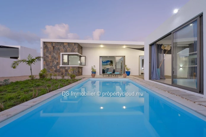 Contemporary Villa For Sale – Grand Baie- North