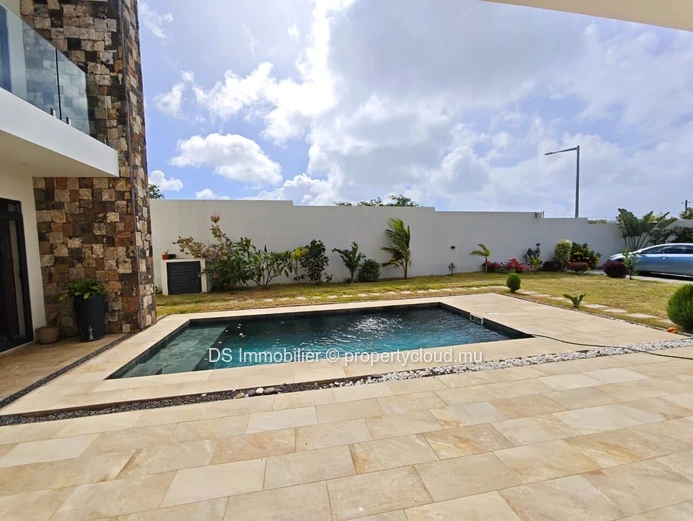 Spacious 5 Bedroom Villa + Office For Rent In Grand Baie - North (Sole Mandate)