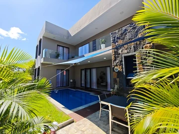 4 Bedroom Villa