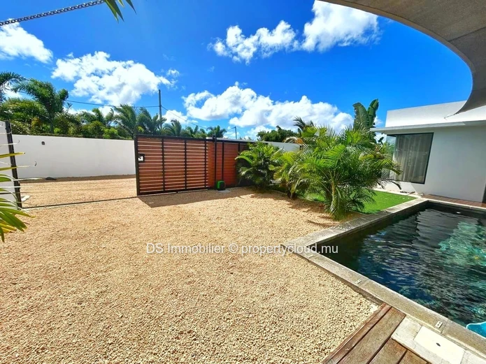 Modern Villa For Rent - Anse La Raie -- North