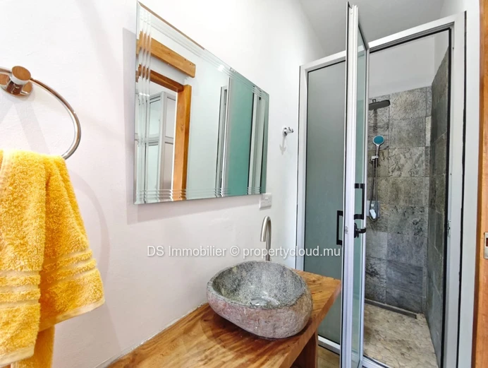 One-Storey Villa - 3 En-Suite Bedrooms For Rent In Grand Baie - North