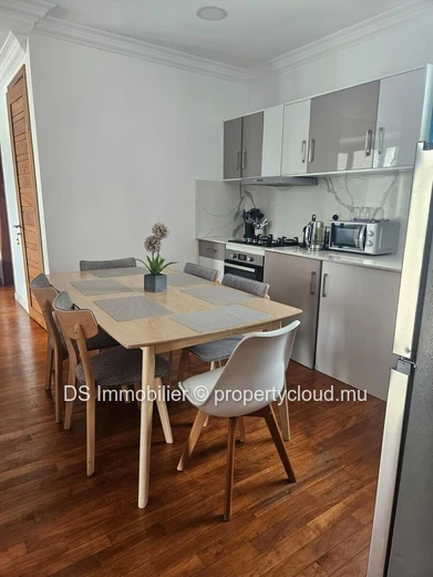 Appartement De 3 Chambres Avec 2 Suites Péreybère -Nord
