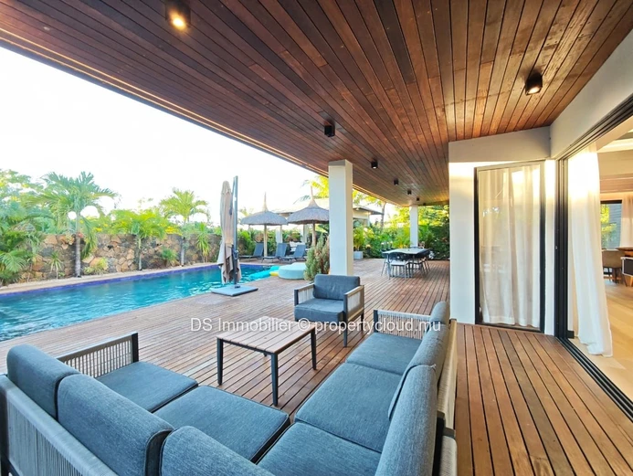 Luxury 4 Bedroom Villa For Rent In Calodyne – High-End Amenities – North
