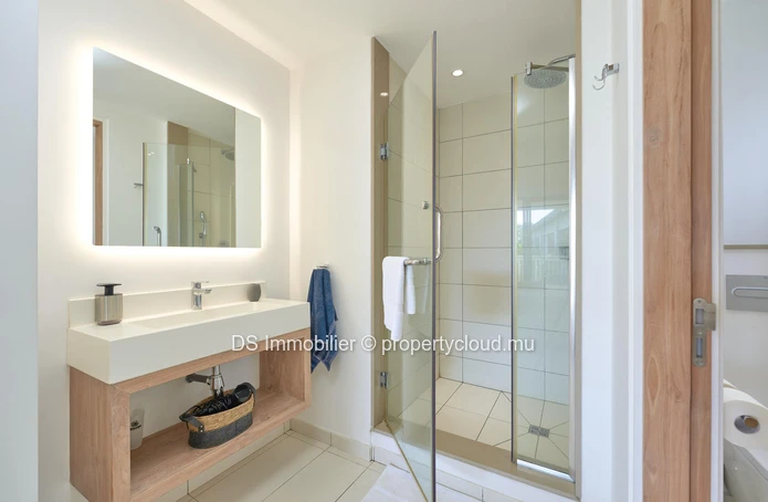 2 Bedroom Penthouse Accessible To Foreigners In Pereybere Within Walking Distance To The Beach