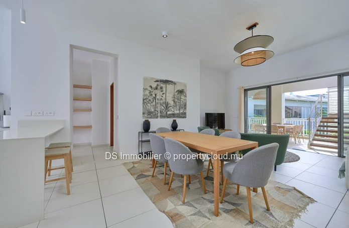 2 Bedroom Penthouse Accessible To Foreigners In Pereybere Within Walking Distance To The Beach