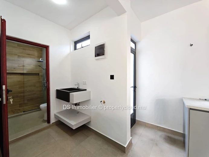 For Sale – Bright Semi-Furnished Villa With Private Pool – – Trou Aux Biches