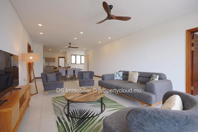 3 Bedroom Apartment Accessible To Foreigners In Pointe Aux Canonniers