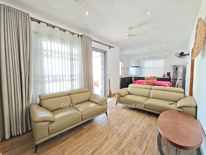 One-Storey Villa - 3 En-Suite Bedrooms For Rent In Grand Baie - North
