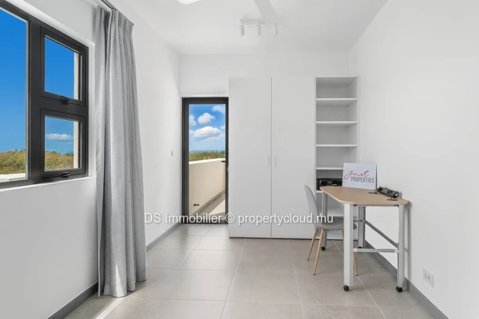 3-Bedroom Penthouse With Sea View For Rent In St Antoine - North