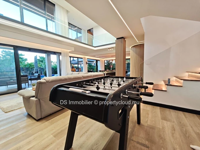 Luxury 4 Bedroom Villa For Rent In Calodyne – High-End Amenities – North