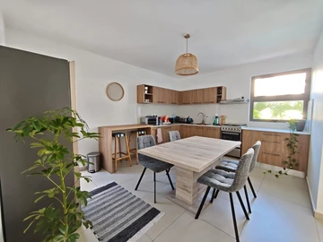 4 Bedroom Apartment