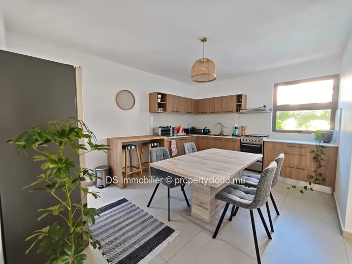 4 bedroom duplex for rent - Pointe aux Canonniers - North