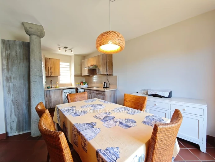 Duplex For Rent– In Port Chambly - North
