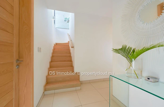 4 Bedroom Villa With Ensuite Bathrooms For Sale In Pereybere - North - Accessible To Non-Citizens
