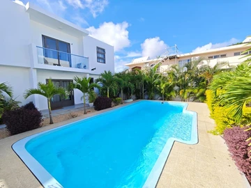 4 Bedroom Apartment