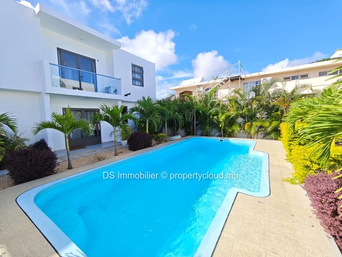 4 bedroom duplex for rent - Pointe aux Canonniers - North
