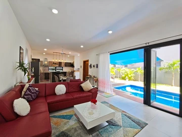4 Bedroom Villa