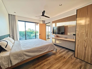 4 Bedroom Villa