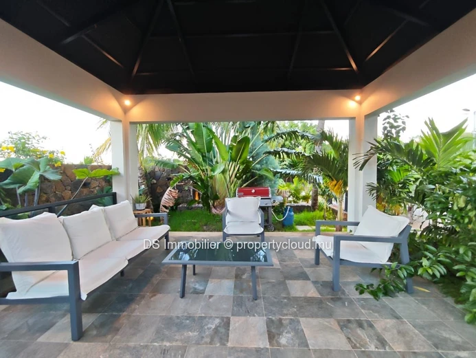 Luxury 4 Bedroom Villa For Rent In Calodyne – High-End Amenities – North