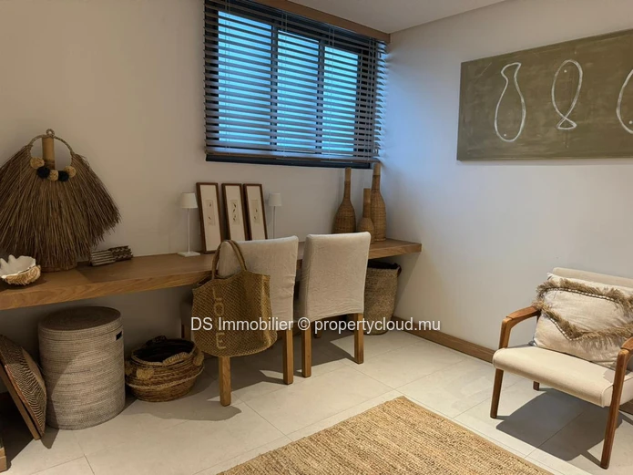 3 Bedroom Apartment Accessible To Foreigners On The Mon Choisy Golf Course And Within Walking Distance Of The Beach