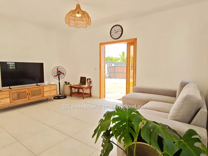 Spacious 5 Bedroom Villa + Office For Rent In Grand Baie - North (Sole Mandate)