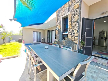 4 Bedroom Villa